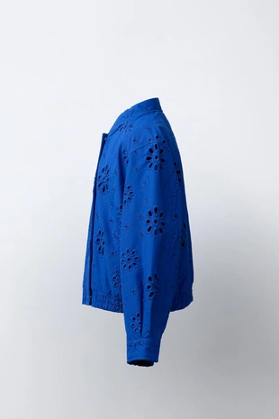 Куртка со швейцарской вышивкой- Заказать в России