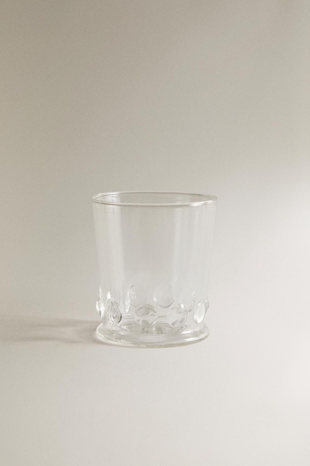 Стакан из боросиликатного стекла с рельефными цветами