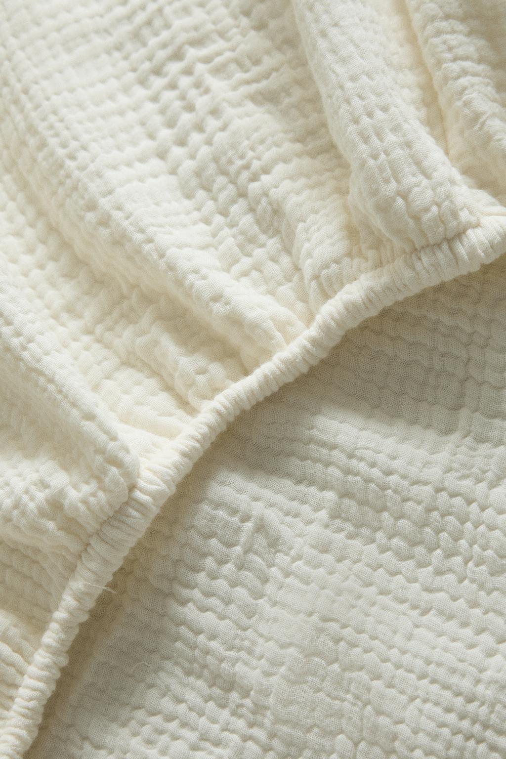 Простынь на резинке из муслина