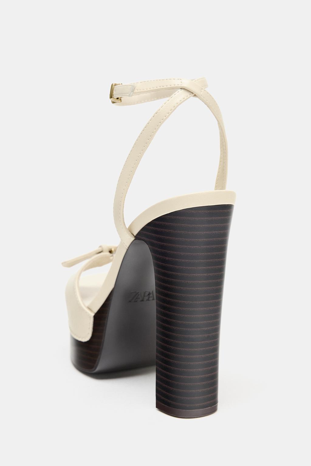 БОСОНОЖКИ НА ПЛАТФОРМЕ С ПРЯЖКОЙ