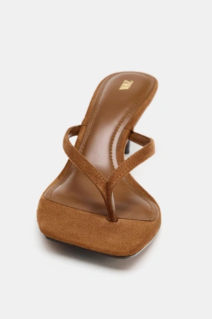 Босоножки на каблуке с ремешком- Заказать в России