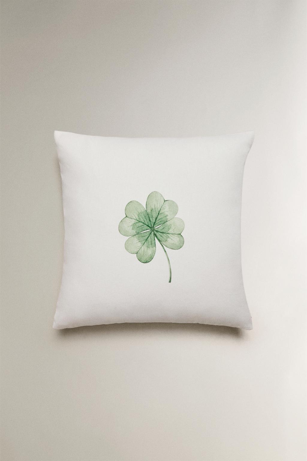 Чехол для подушки clover