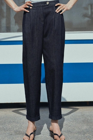 Брюки чинос с отворотами