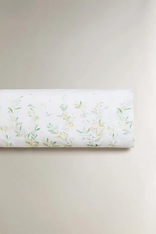 Наволочка из сатина с принтом листьев и цветов- Заказать в России