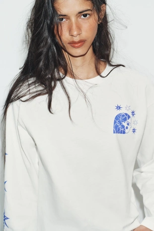 Футболка с длинными рукавами с принтом Agustina Shuan- Заказать в России