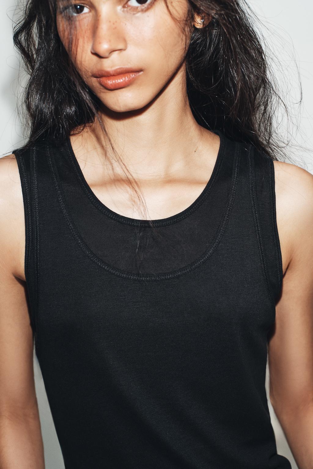 ФУТБОЛКА С ДВОЙНЫМИ ПРОЙМАМИ