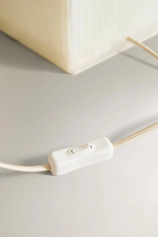 Настольная лампа с мраморным основанием- Заказать в России