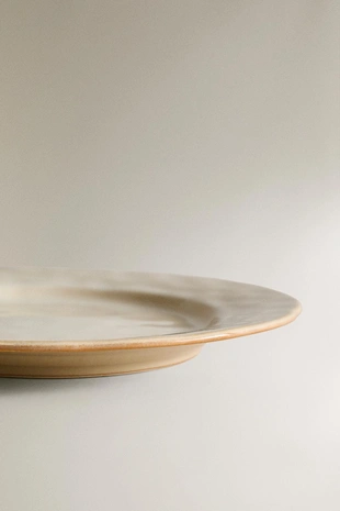 Керамический обеденный тарелка с неровным краем- Заказать в России