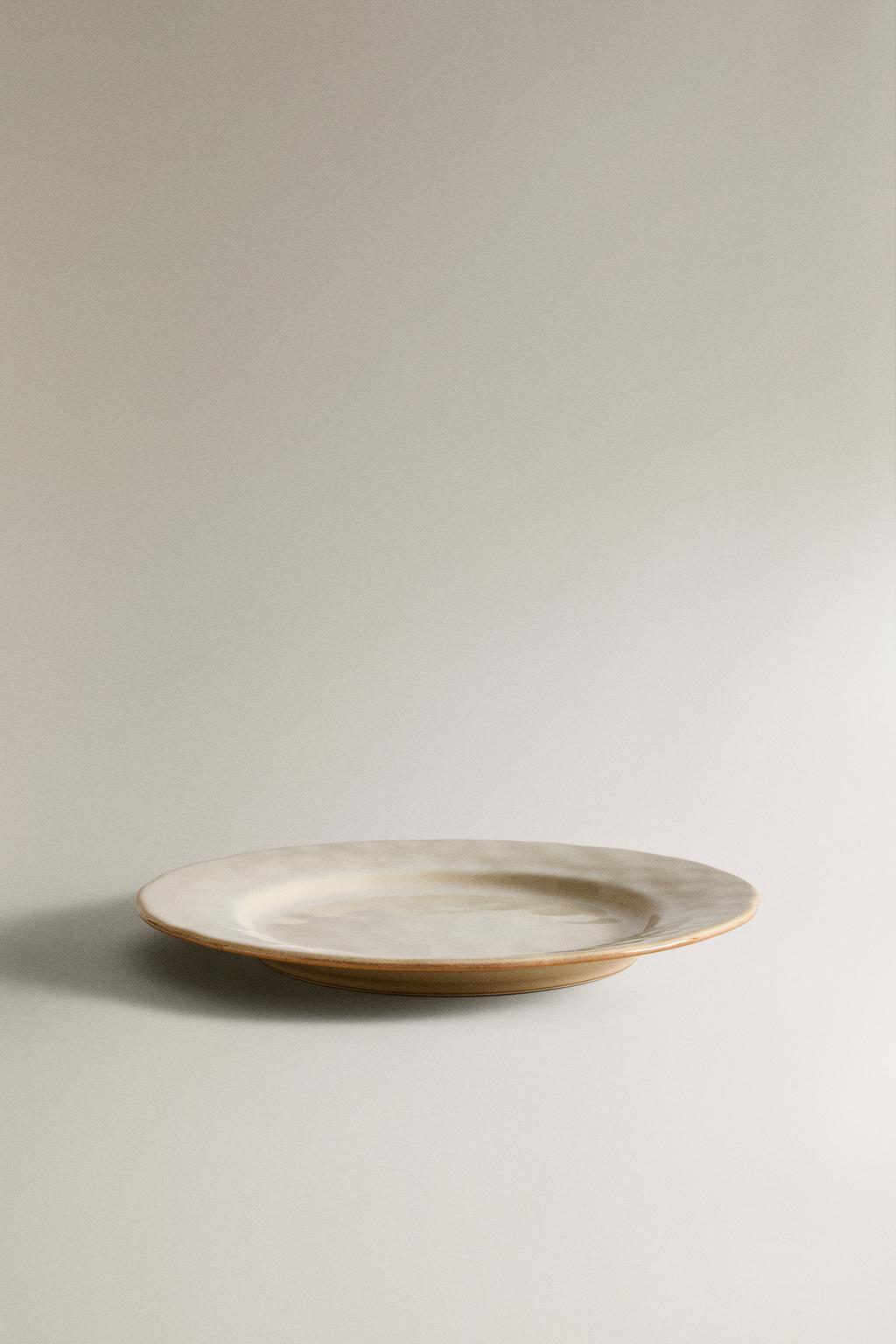 Керамический обеденный тарелка с неровным краем