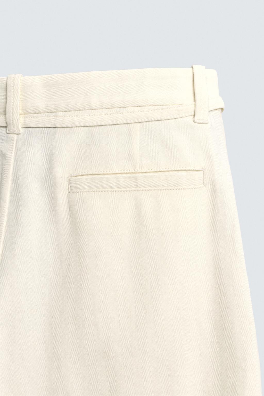 БРЮКИ ИЗ ХЛОПКА И ЛЬНА С ЗАЩИПАМИ