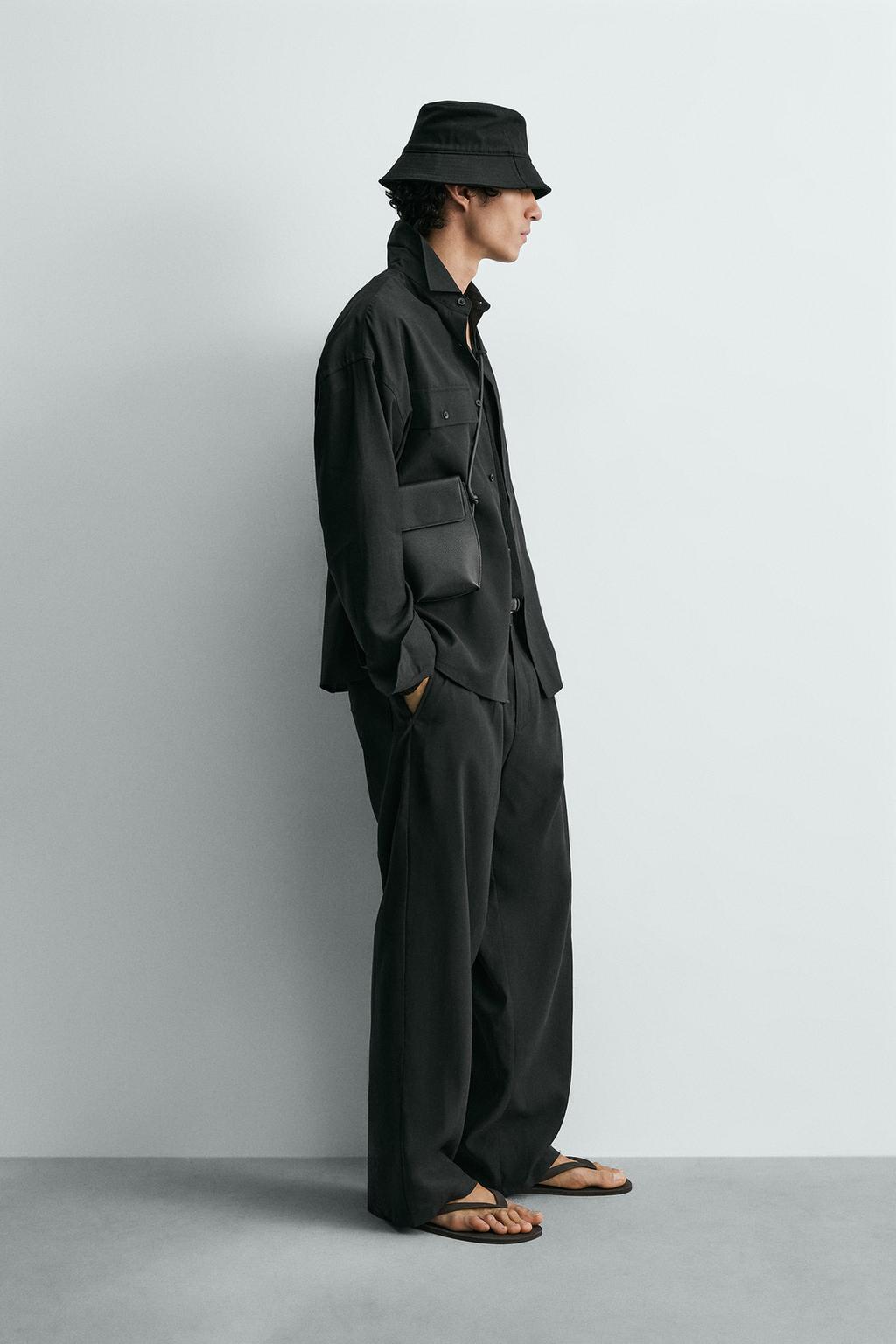 СТРУЯЩИЕСЯ БРЮКИ СО СКЛАДКАМИ