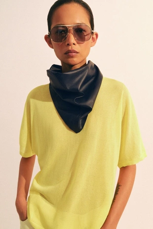 Топ из тонкого трикотажа с короткими рукавами- Заказать в России