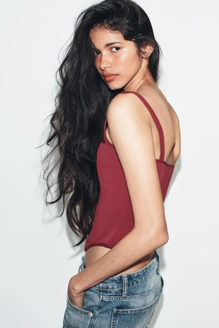 Эластичный топ-корсет