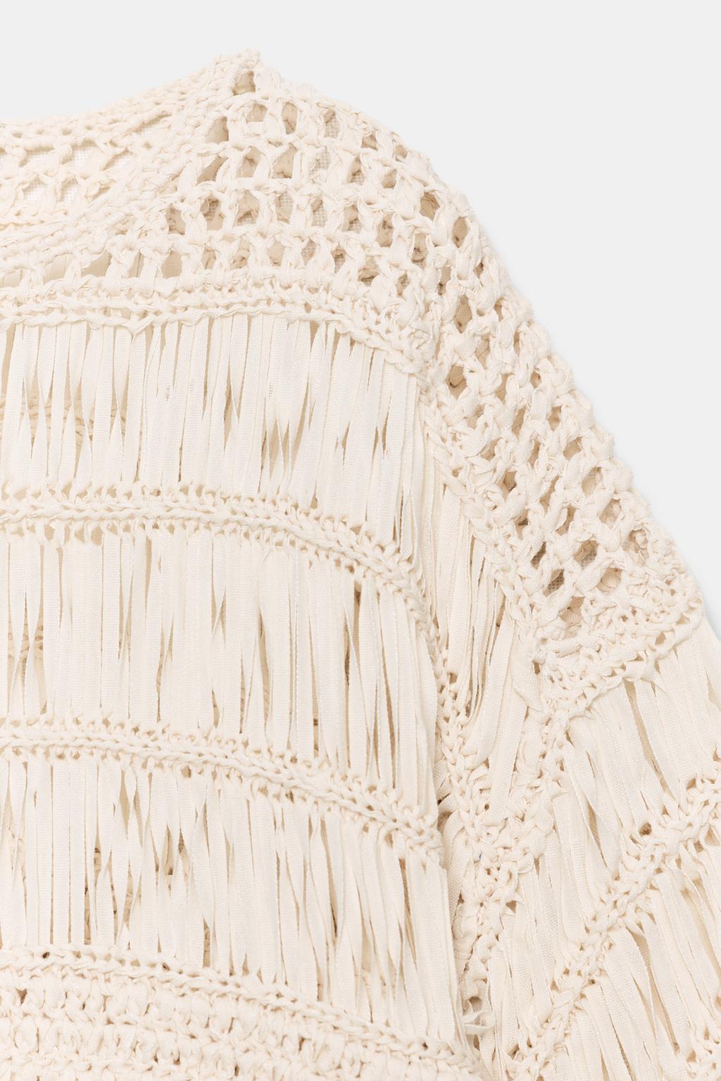 УКОРОЧЕННЫЙ ТОП С ЛЕНТАМИ