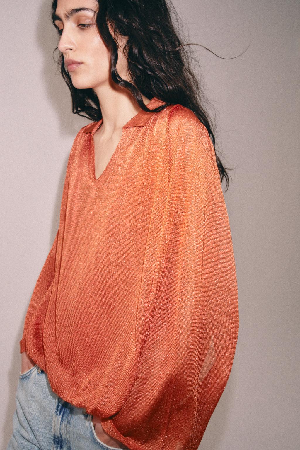 ТРИКОТАЖНЫЙ ТОП С ВОРОТНИКОМ ПОЛО