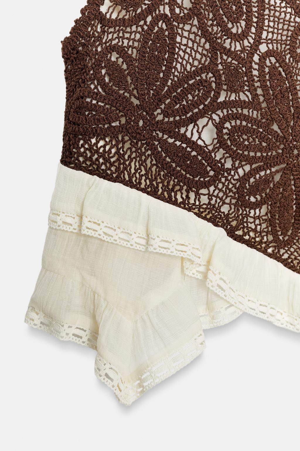 ТОП ИЗ КРУЖЕВА КРОШЕ С КОНТРАСТНЫМИ ДЕТАЛЯМИ