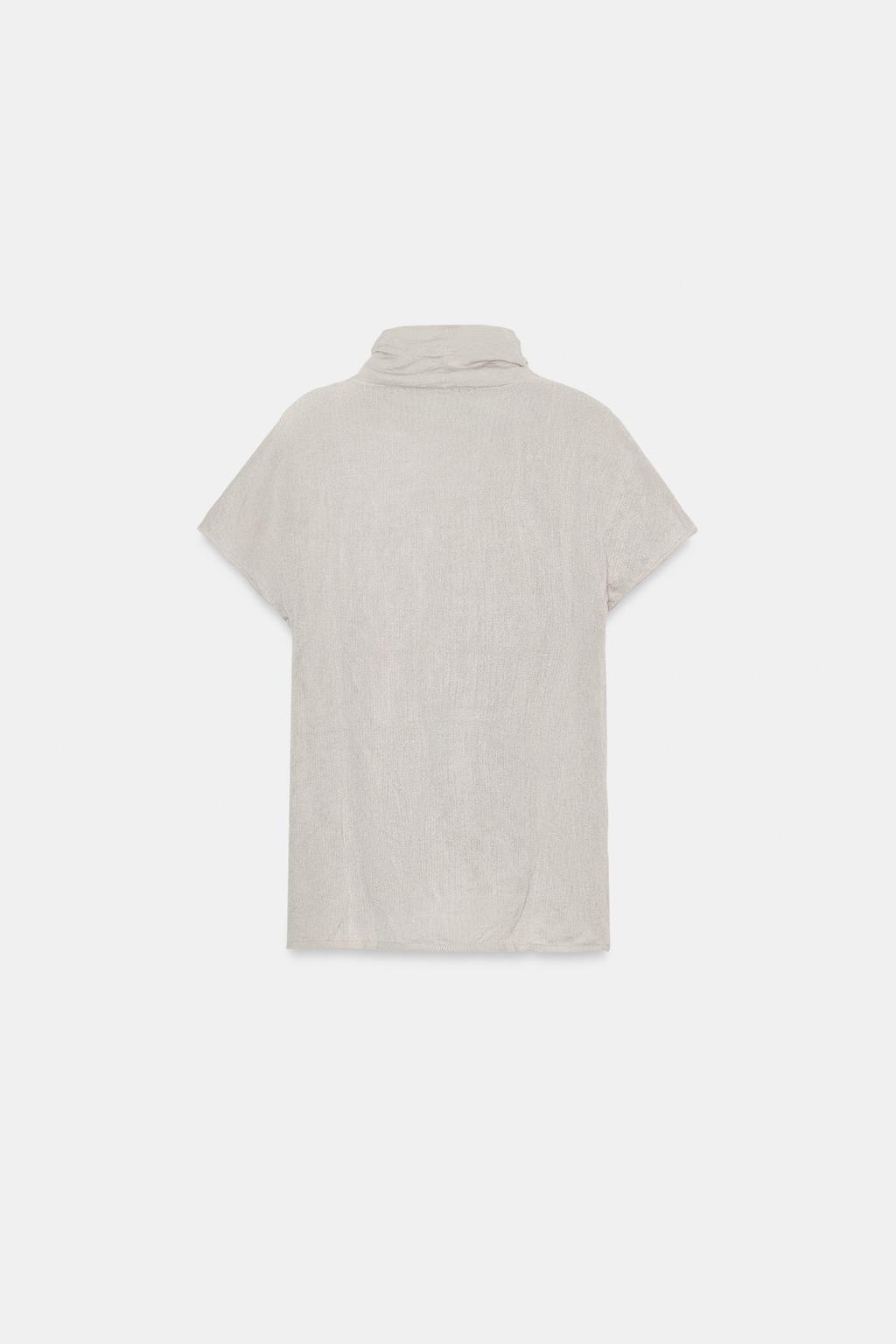 ТОП С УЗЛОМ ИЗ ЖАТОГО ТРИКОТАЖА