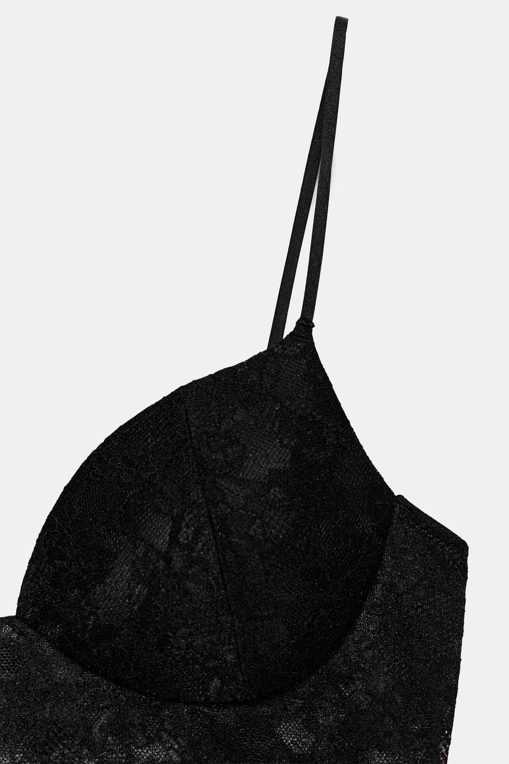 ТОП НА БРЕТЕЛЯХ С КРУЖЕВОМ