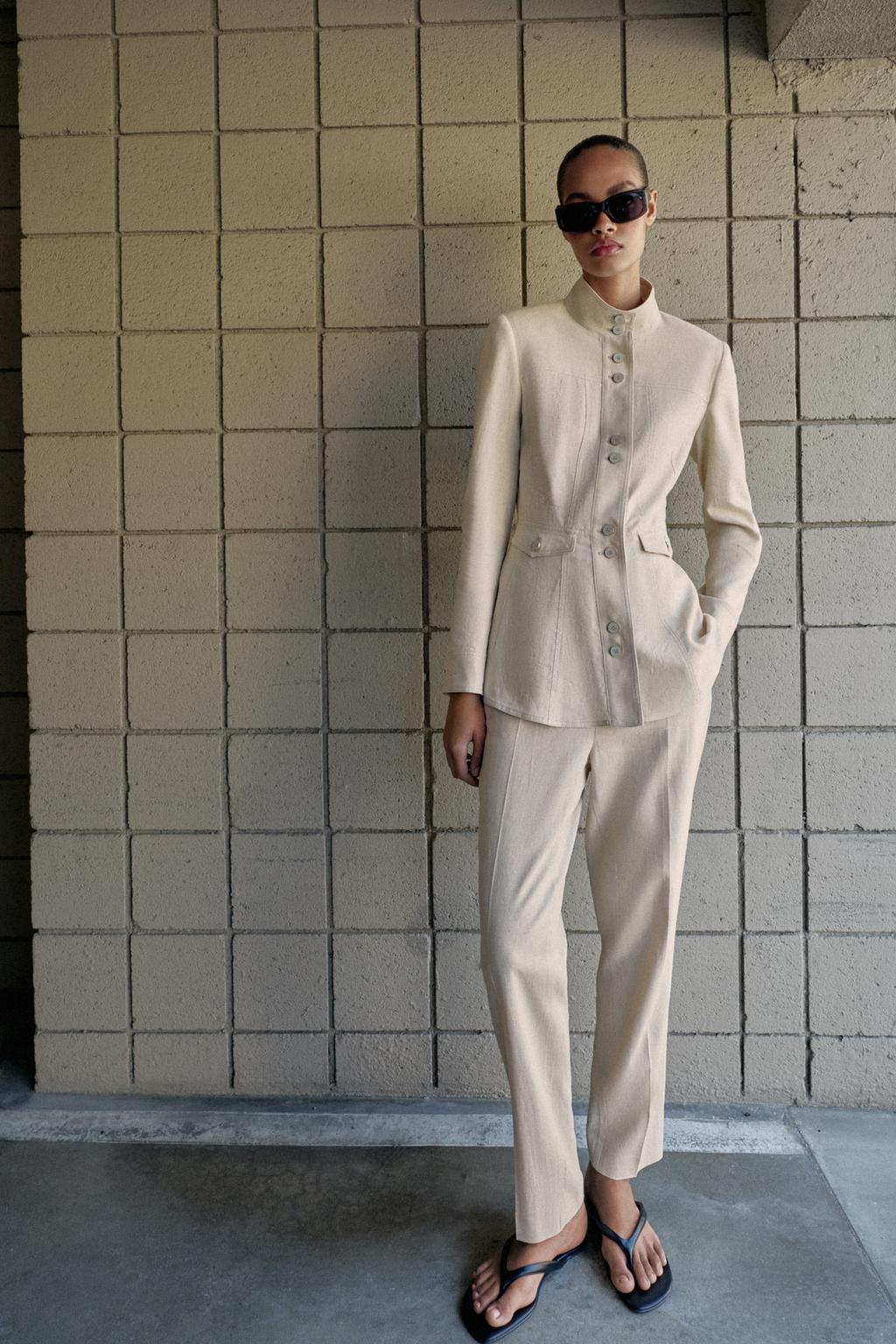 ПРИТАЛЕННЫЙ ЖАКЕТ ИЗ ЛЬНА С ПОДПЛЕЧНИКАМИ