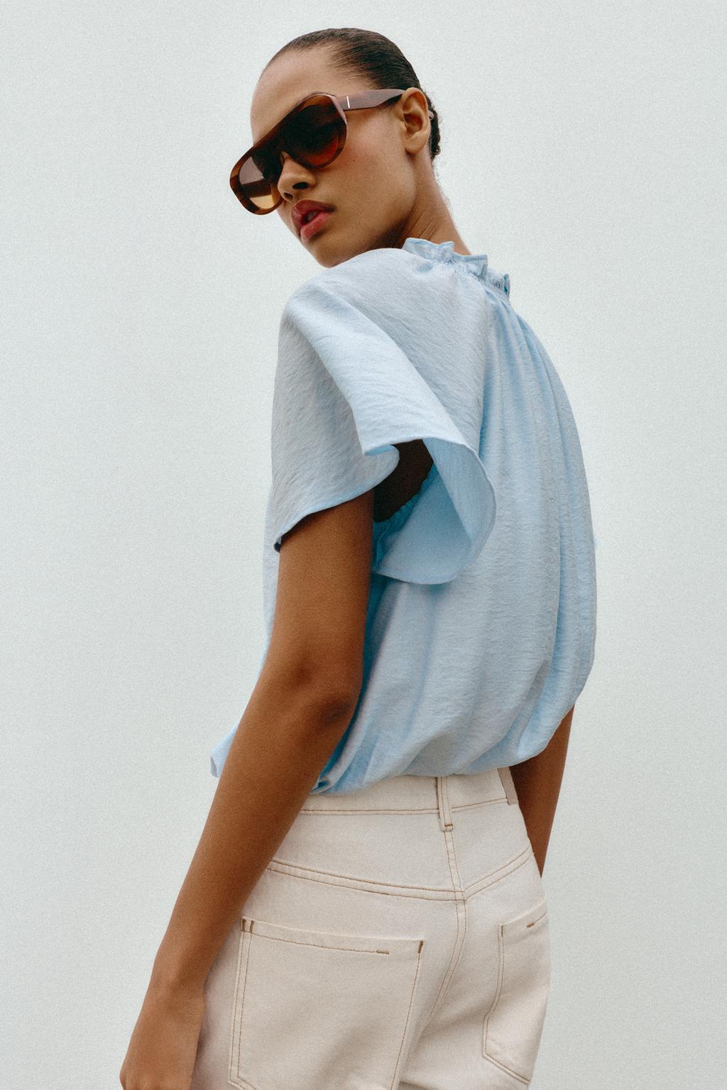 БЛУЗА В РОМАНТИЧЕСКОМ СТИЛЕ С ВОЛАНАМИ