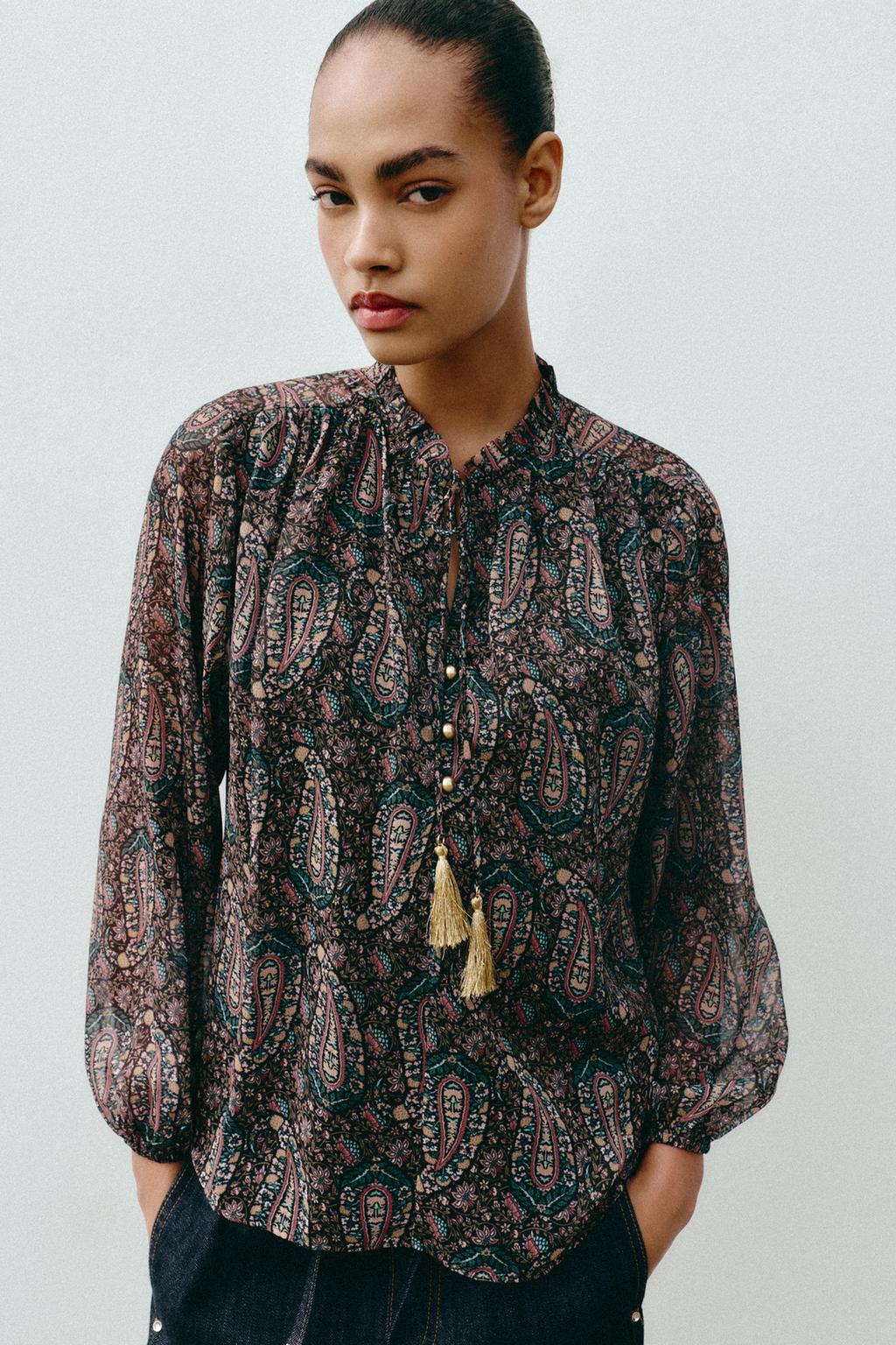 БЛУЗА ИЗ ПОЛУПРОЗРАЧНОЙ ТКАНИ С ПРИНТОМ