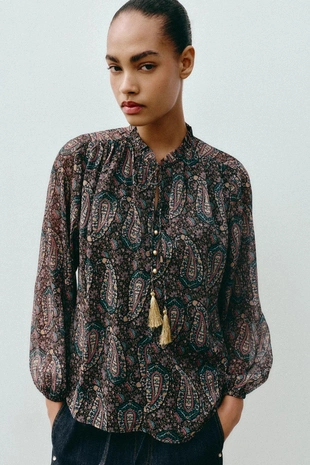 Блуза из полупрозрачной ткани с принтом- Заказать в России