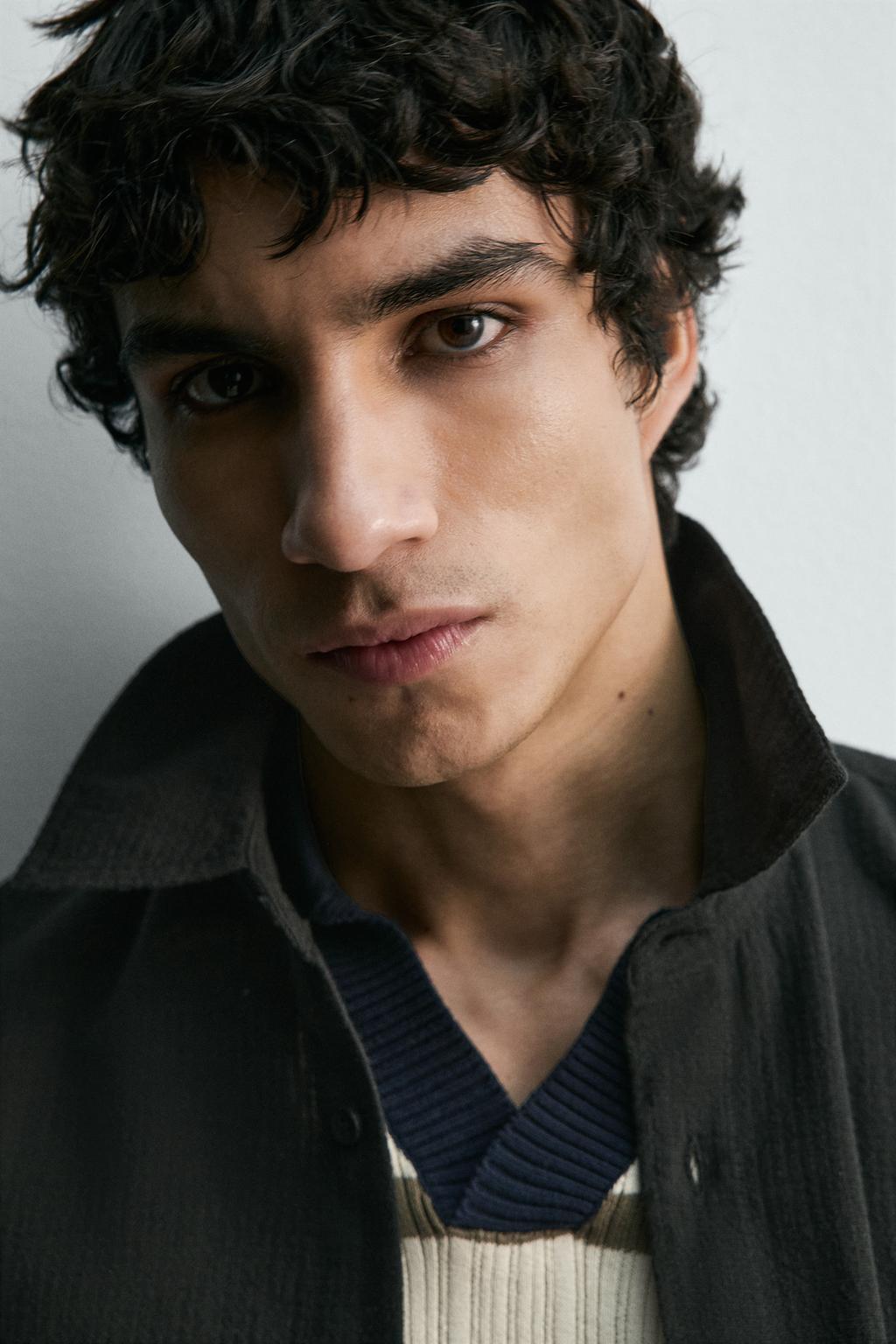 РУБАШКА В КЛЕТКУ ИЗ РЕЛЬЕФНОЙ ТКАНИ