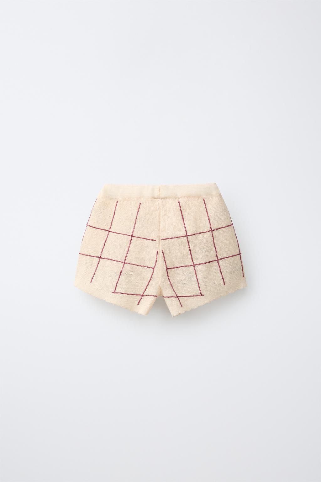 ТРИКОТАЖНЫЕ ШОРТЫ С ЦВЕТОЧНЫМ ПРИНТОМ