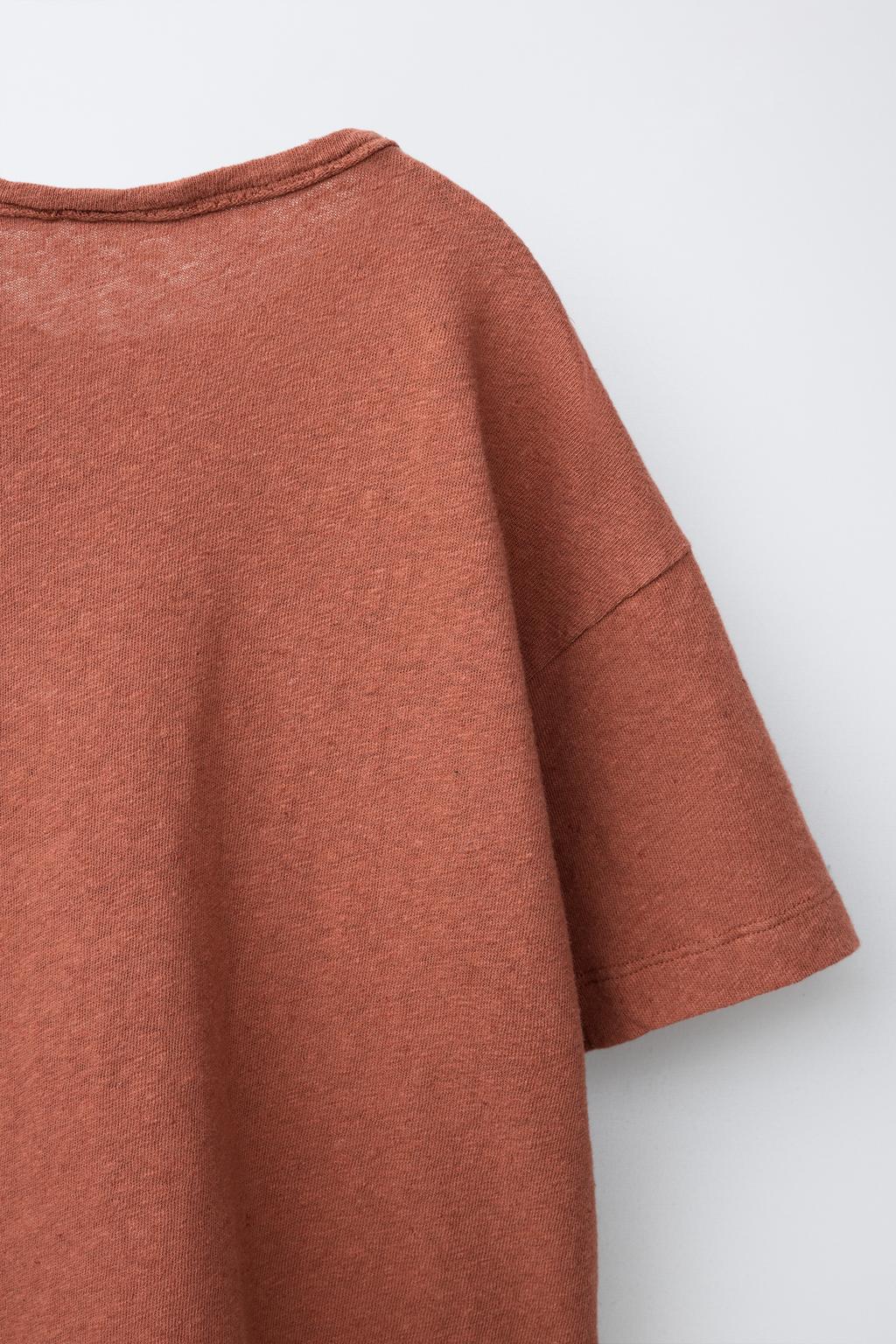 ОДНОТОННАЯ ФУТБОЛКА ИЗ ЛЬНА И ХЛОПКА