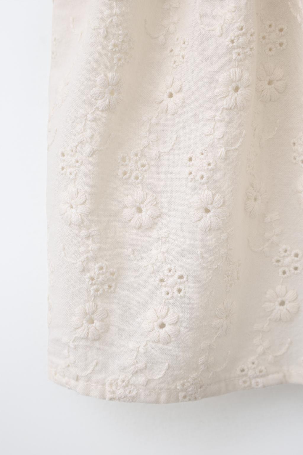 ТОП С ВЫШИВКОЙ