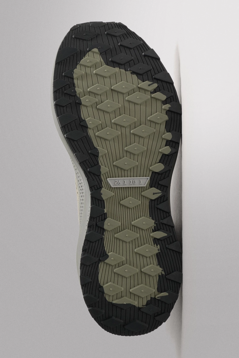 Кроссовки для бега