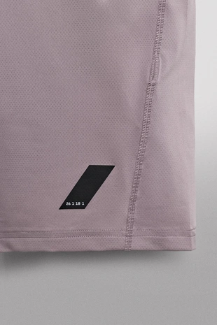 Базовый спортивный топ