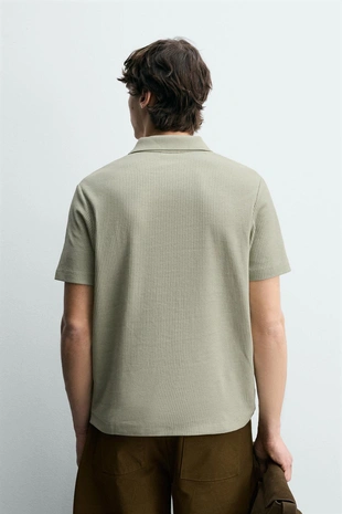 Поло в вертикальный рубчик