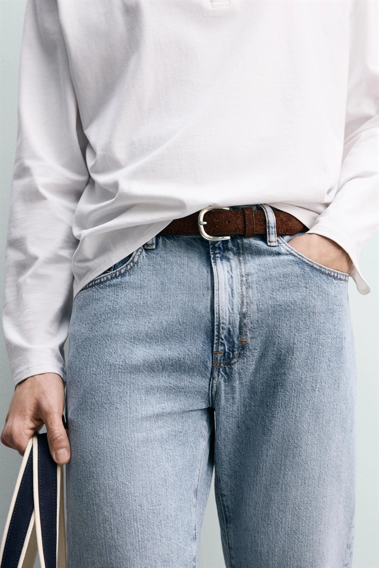 Легкие джинсы обычной посадки