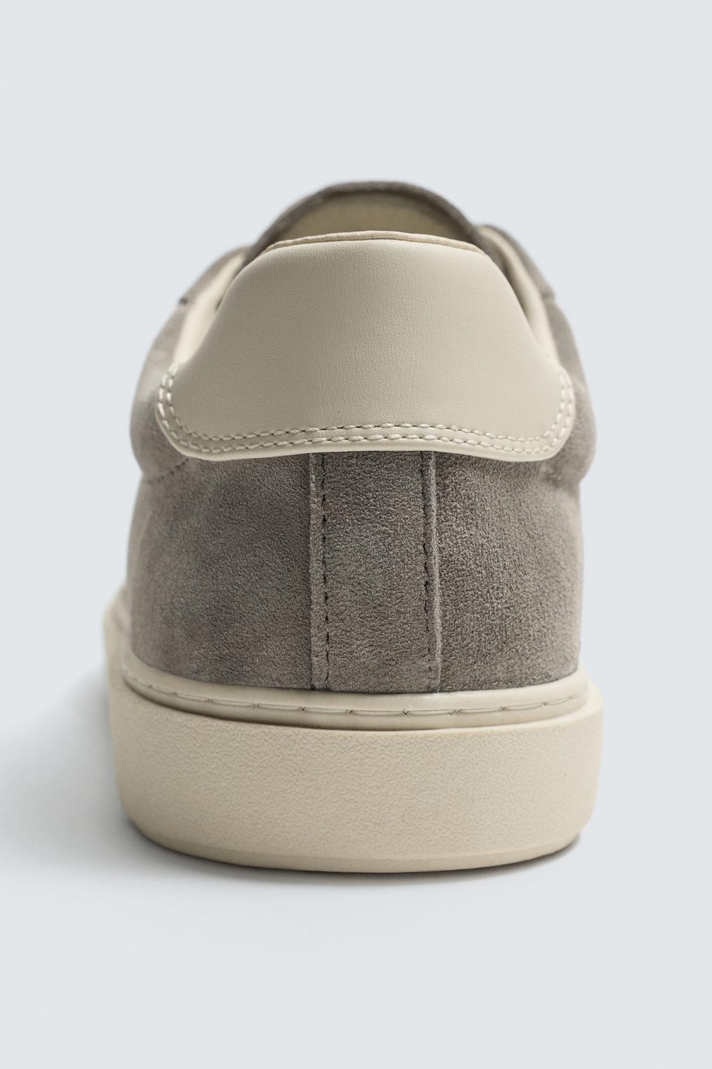 КОЖАНЫЕ КРОССОВКИ С ДЕТАЛЬЮ НА ЗАДНИКЕ