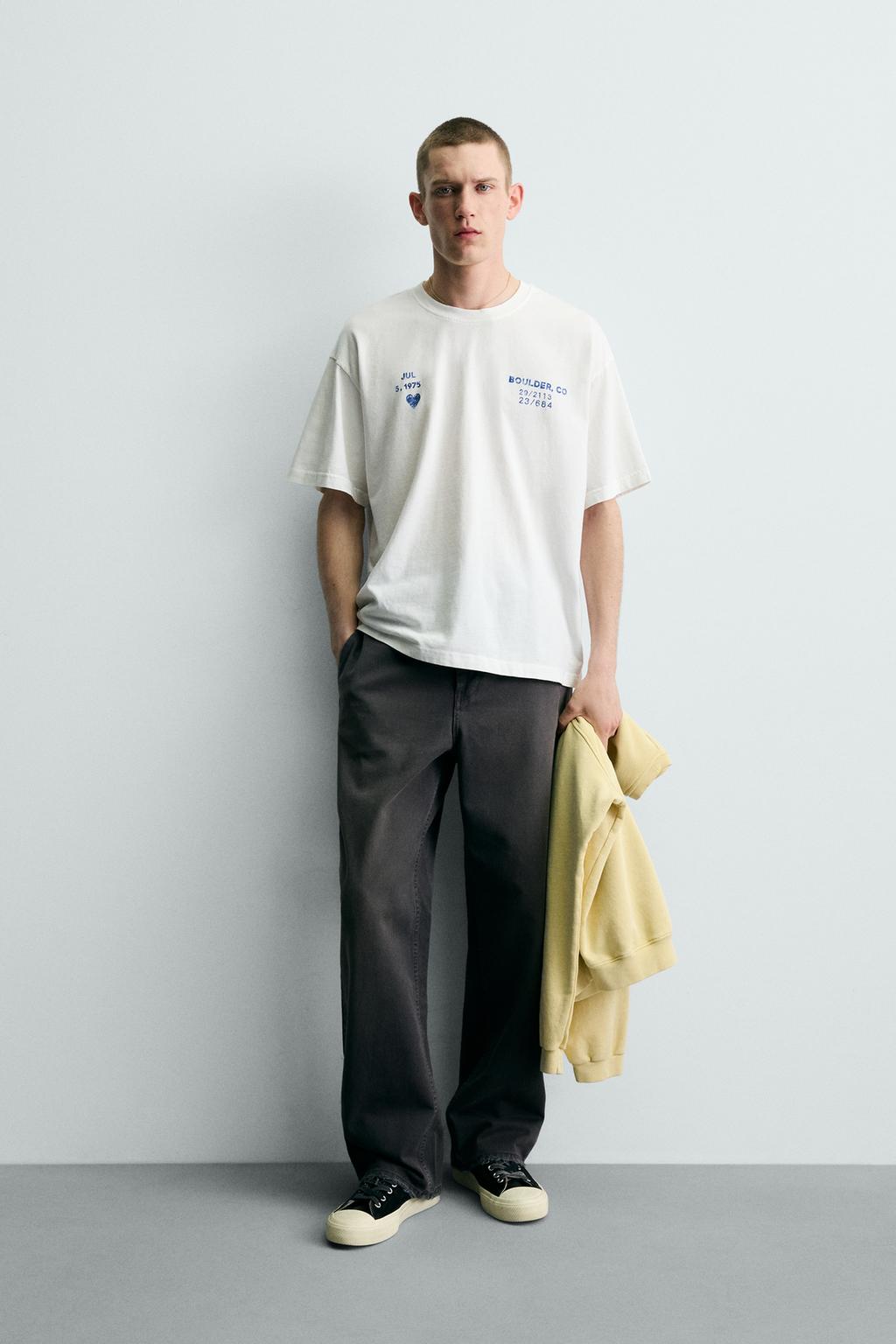 ФУТБОЛКА С ПРИНТАМИ И ЭФФЕКТОМ ПОТЕРТОСТИ