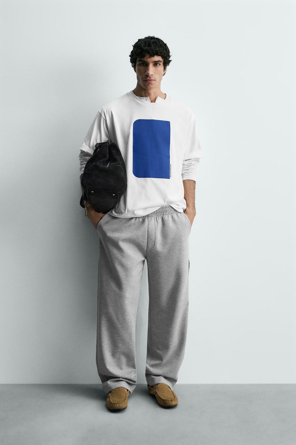 ФУТБОЛКА С ГЕОМЕТРИЧЕСКИМ ПРИНТОМ