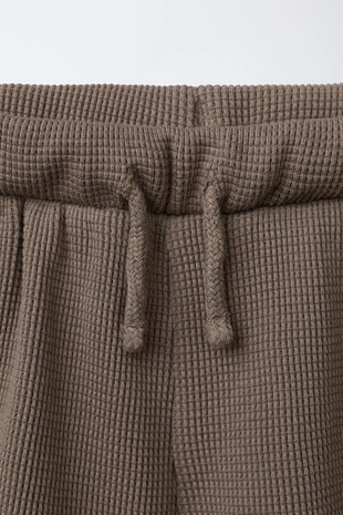 Комплект джоггинг из футболки и бермуд вафельного переплетения