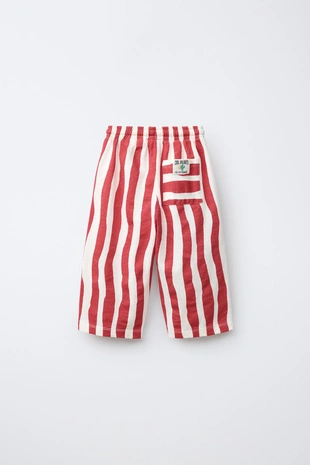 Брюки в волнистую полоску