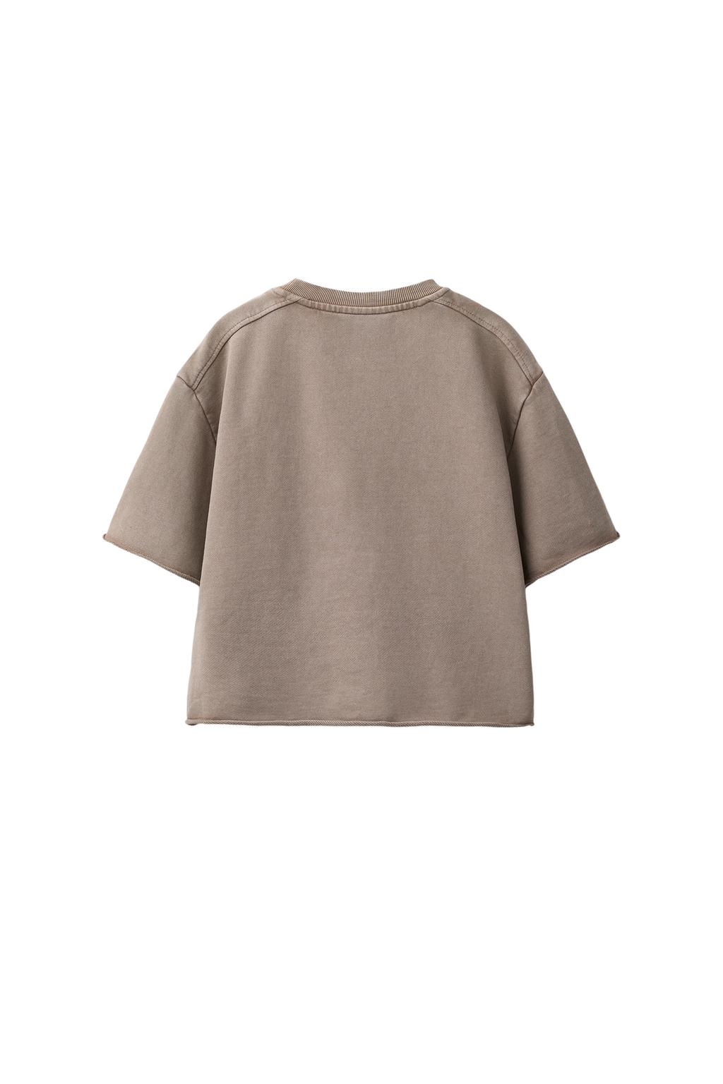 ФУТБОЛКА-ДЖОГГЕР С ЭФФЕКТОМ ПОТЕРТОСТИ