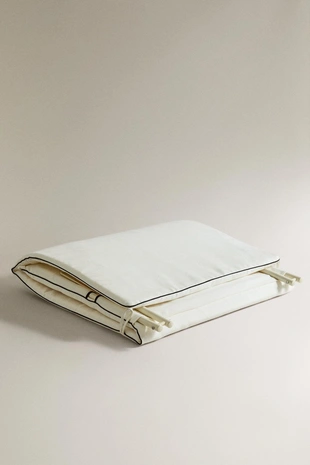 Большой складной шезлонг для пляжа на земле- Заказать в России