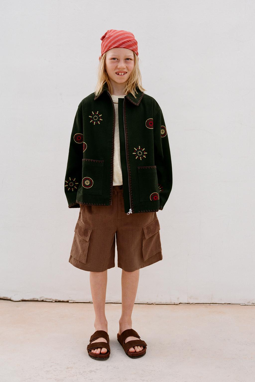 БЕРМУДЫ ИЗ СМЕСОВОГО ЛЬНА С ВЫШИВКОЙ