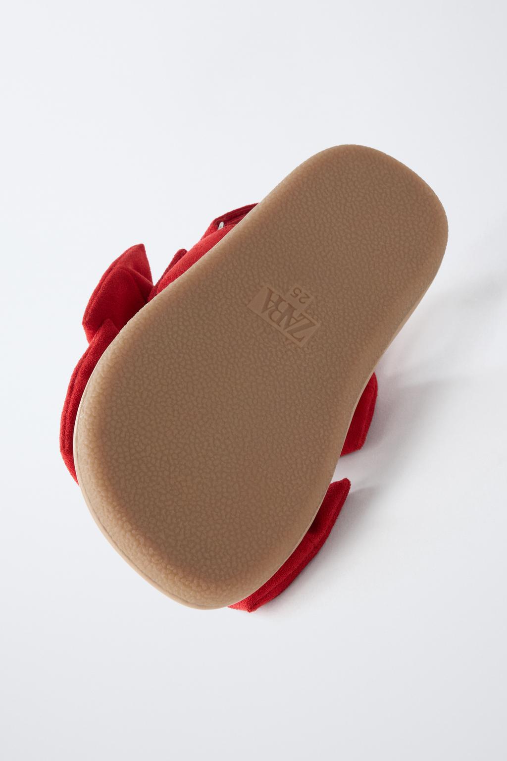 САНДАЛИИ С БАНТАМИ