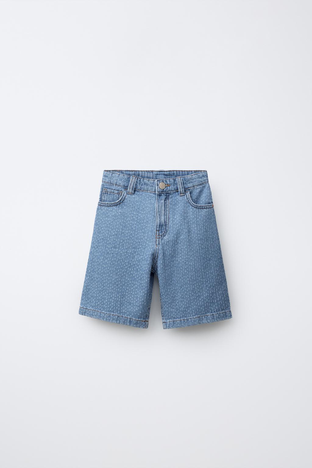 ДЖИНСОВЫЕ ШОРТЫ С ВЫШИВКОЙ