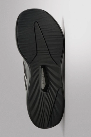 Кроссовки для бега