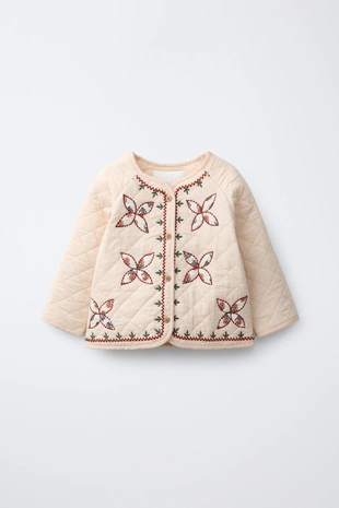 Стеганая куртка с вышивкой- Заказать в России