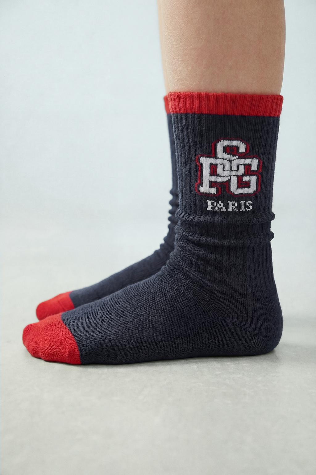 НАБОР ИЗ ДВУХ ПАР ВЫСОКИХ НОСКОВ PSG ®