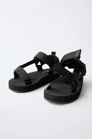 Технические сандалии