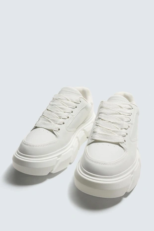 Кроссовки на объемной подошве- Заказать в России