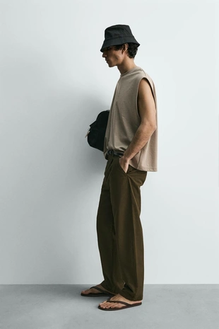 Укороченный топ без рукавов- Заказать в России